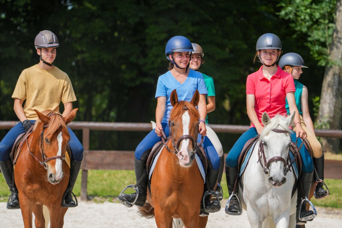 Cours collectifs au poney-club de Sevennes